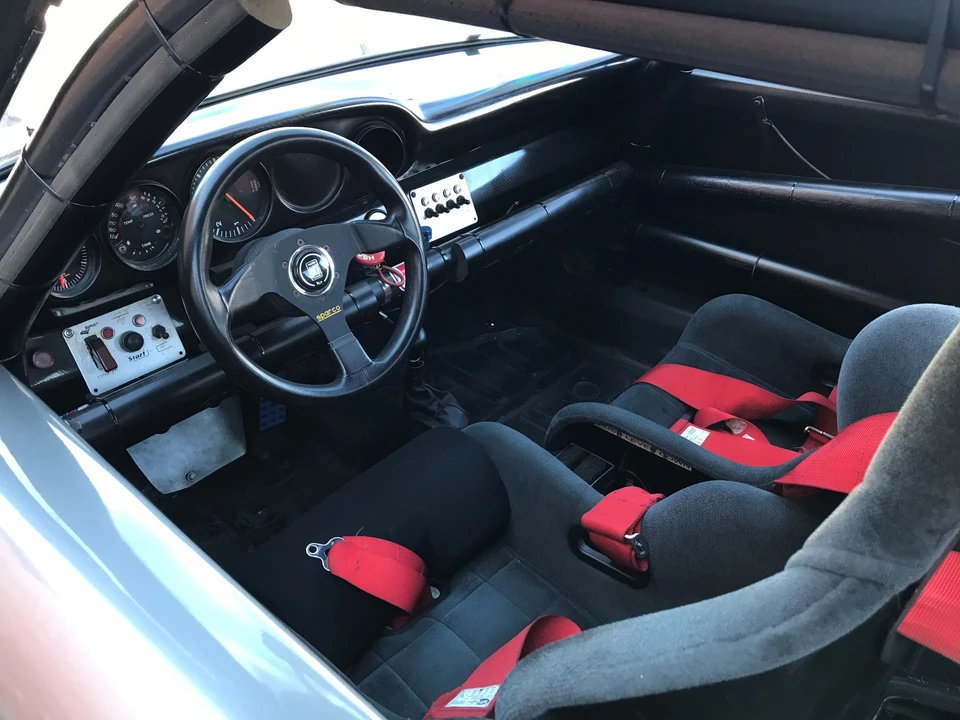 1984 Porsche 911 Carrera 3.2 - Image 20 of 31