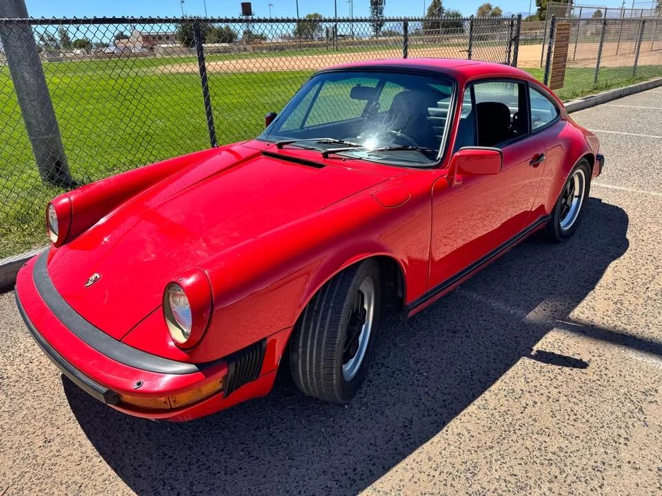 1984 Porsche 911 Carrera 3.2 - Image 4 of 17
