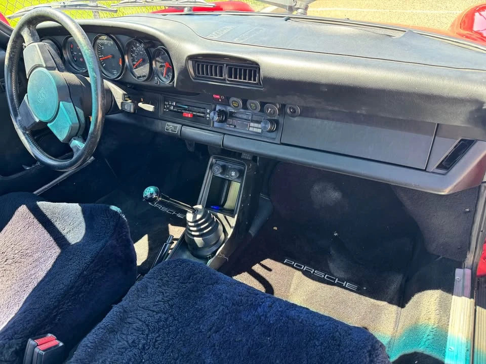1984 Porsche 911 Carrera 3.2 - Image 17 of 17