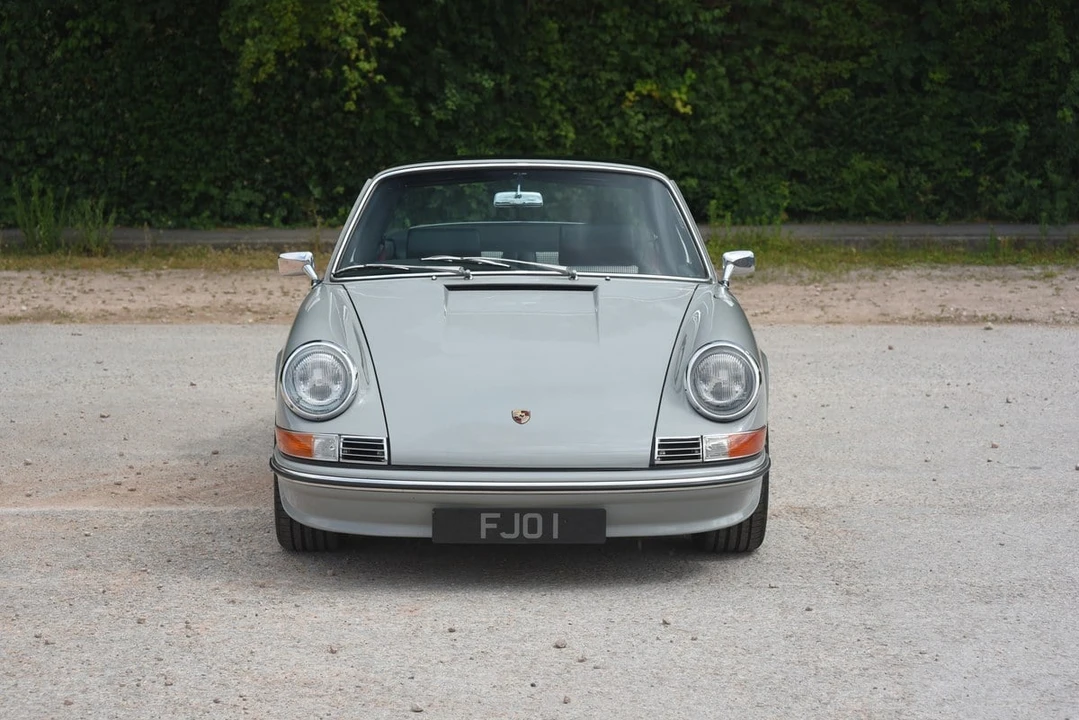 1984 Porsche 911 Carrera 3.2 - Image 3 of 30