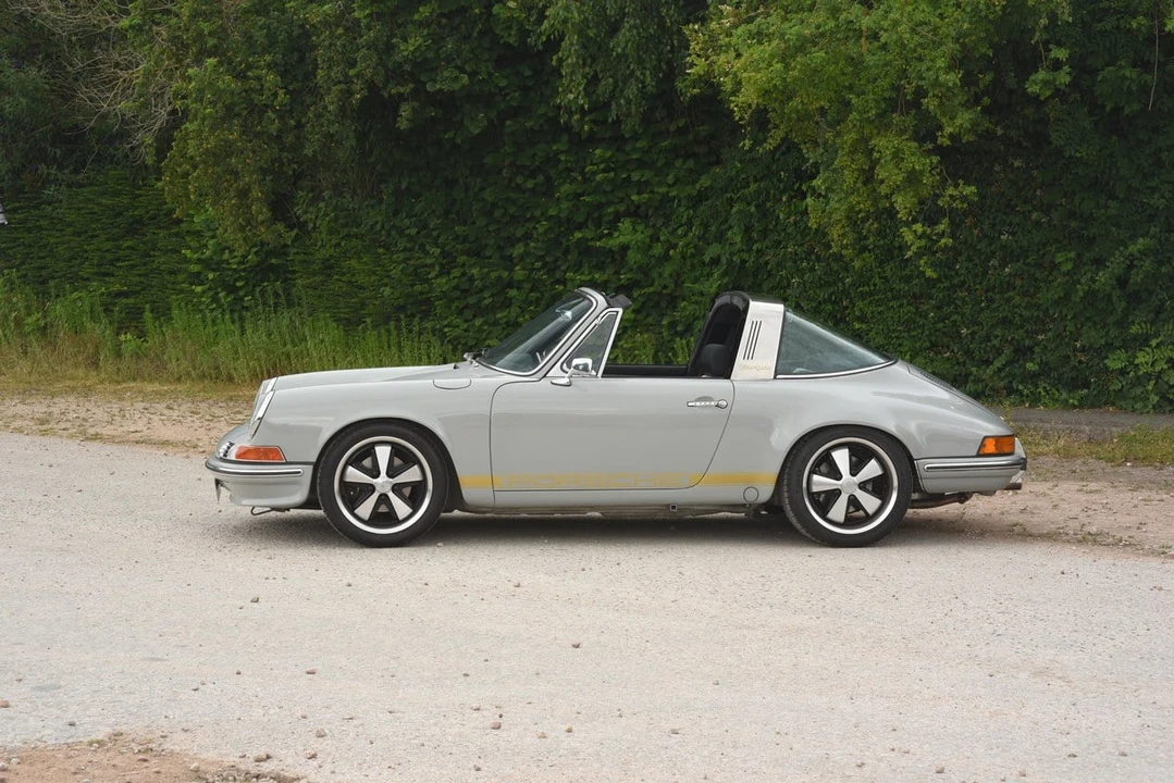 1984 Porsche 911 Carrera 3.2 - Image 5 of 30