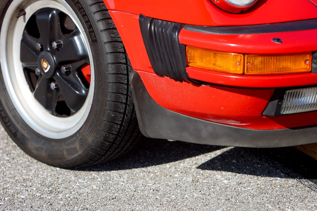 1984 Porsche 911 Carrera 3.2 - Image 19 of 31