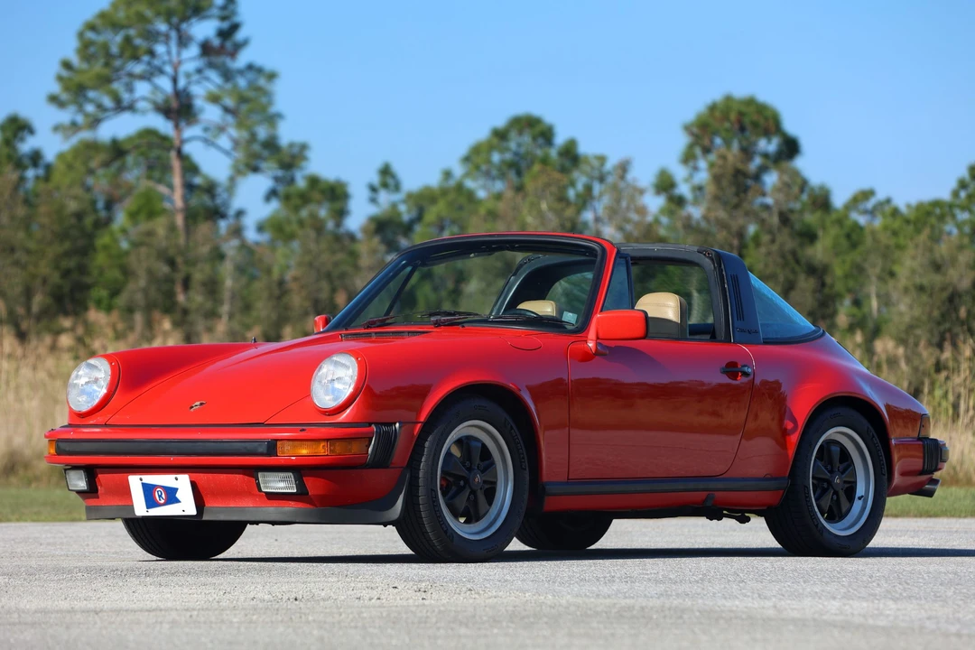 1984 Porsche 911 Carrera 3.2 - Image 2 of 31