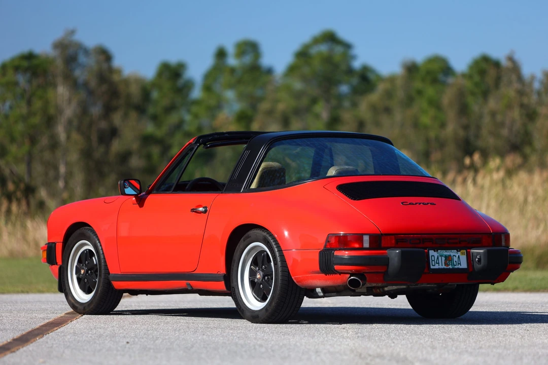 1984 Porsche 911 Carrera 3.2 - Image 12 of 31