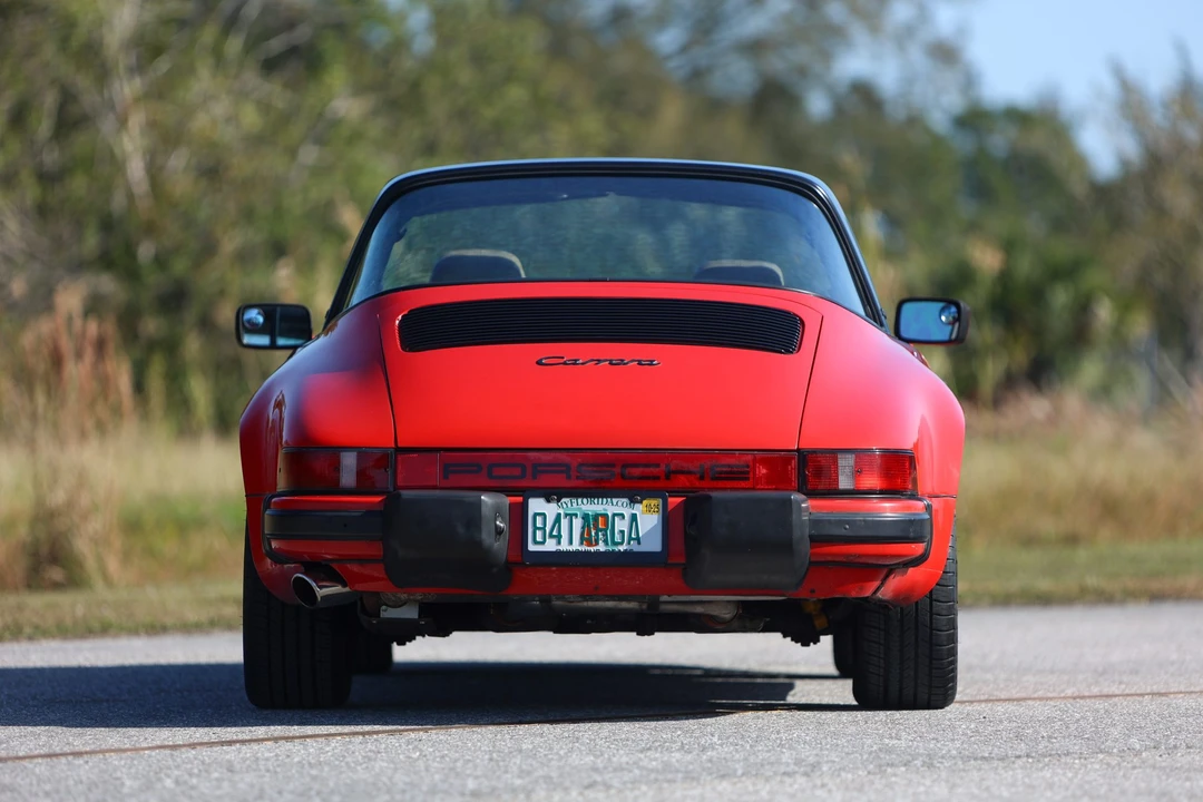 1984 Porsche 911 Carrera 3.2 - Image 11 of 31