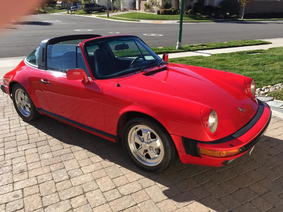 1984 Porsche 911 Carrera 3.2 - Image 6 of 31