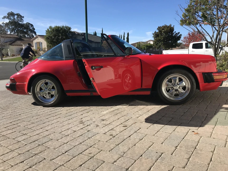 1984 Porsche 911 Carrera 3.2 - Image 30 of 31