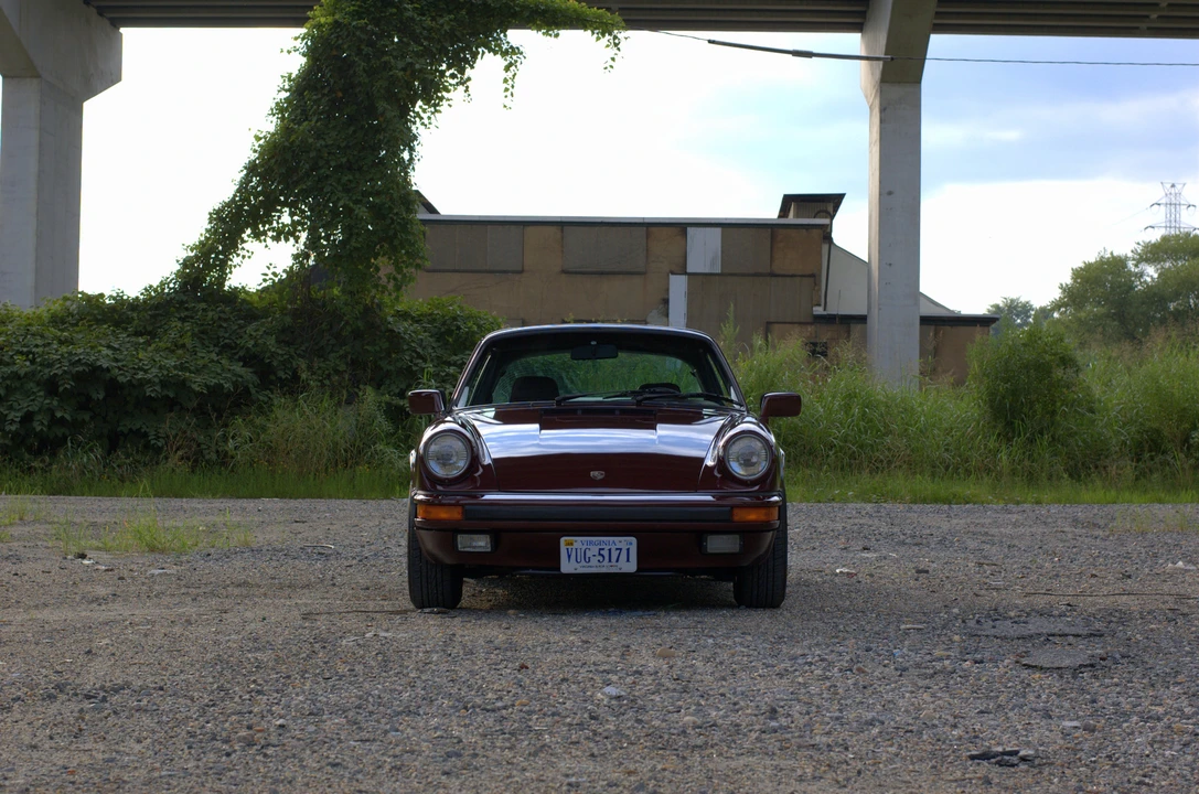 1984 Porsche 911 Carrera 3.2 - Image 20 of 31