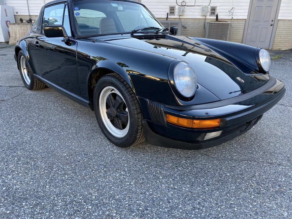 1984 Porsche 911 Carrera 3.2 - Image 30 of 31