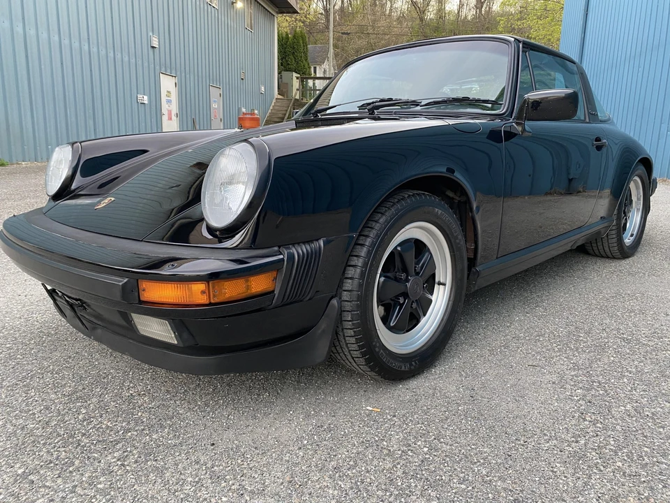 1984 Porsche 911 Carrera 3.2 - Image 3 of 31