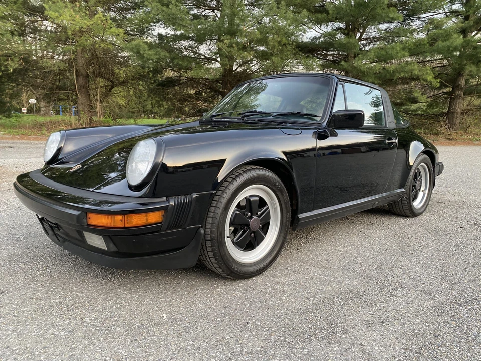 1984 Porsche 911 Carrera 3.2 - Image 2 of 31