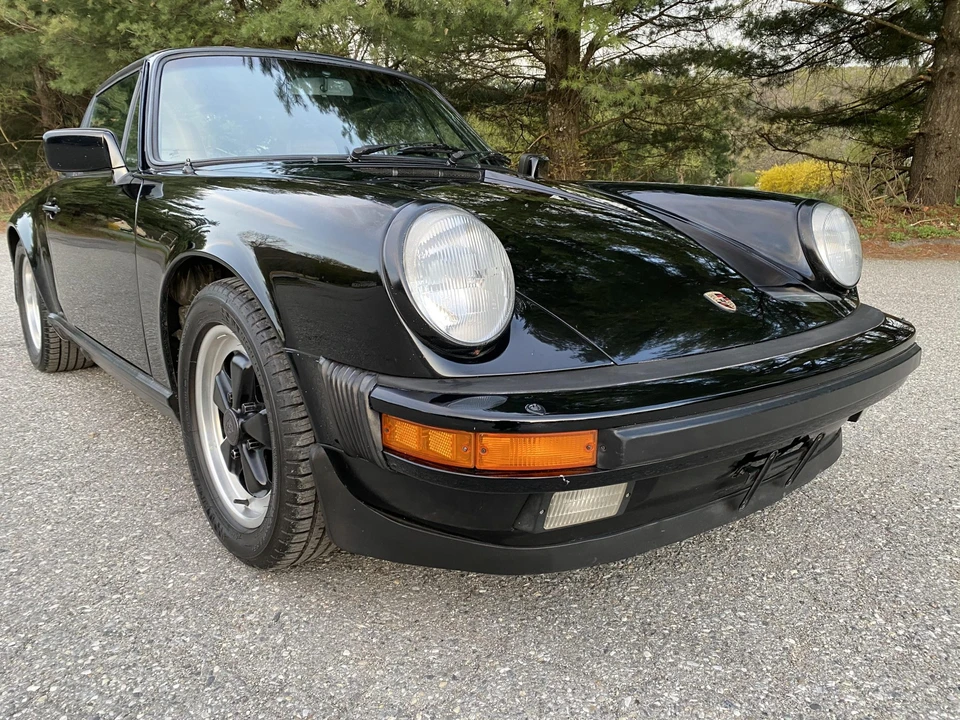 1984 Porsche 911 Carrera 3.2 - Image 24 of 31