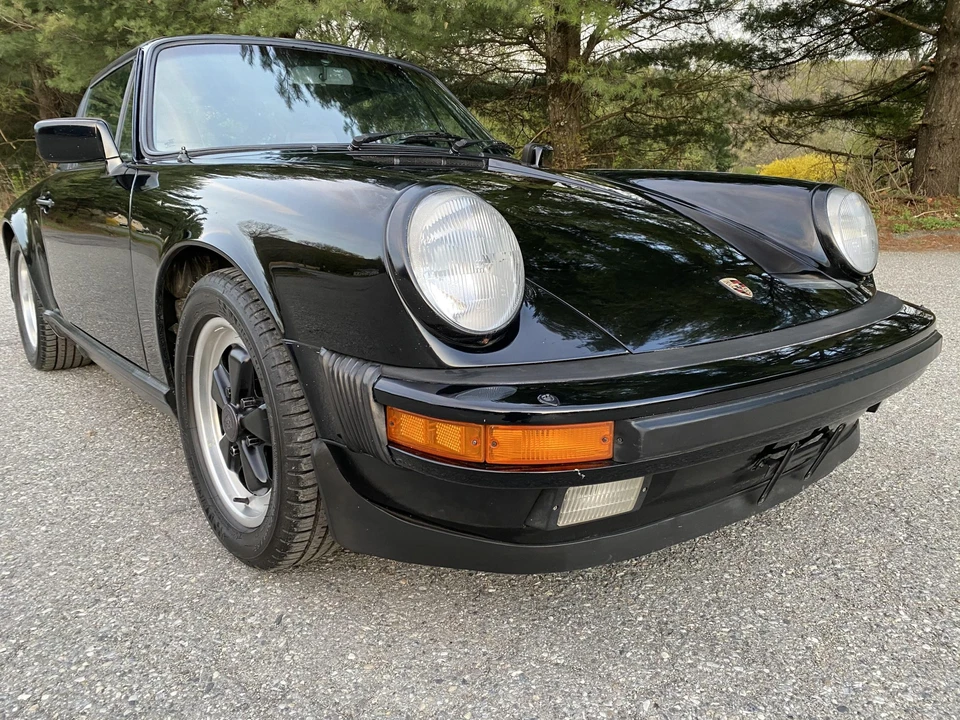 1984 Porsche 911 Carrera 3.2 - Image 25 of 31