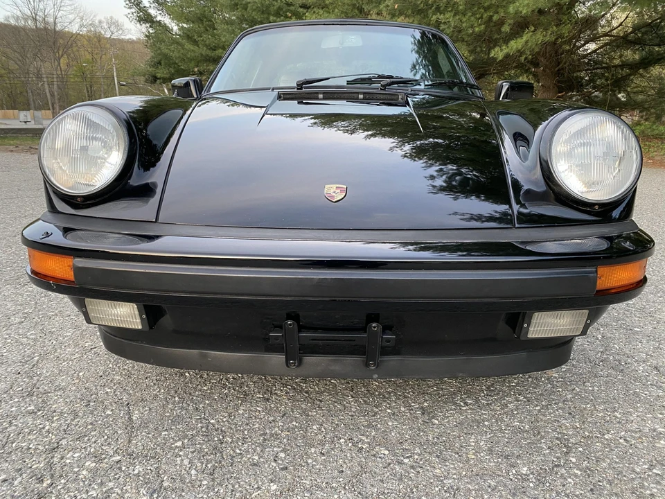 1984 Porsche 911 Carrera 3.2 - Image 17 of 31