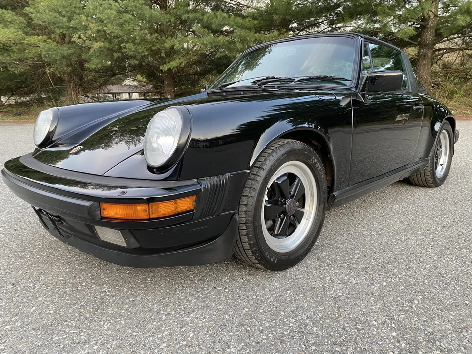 1984 Porsche 911 Carrera 3.2 - Image 5 of 31