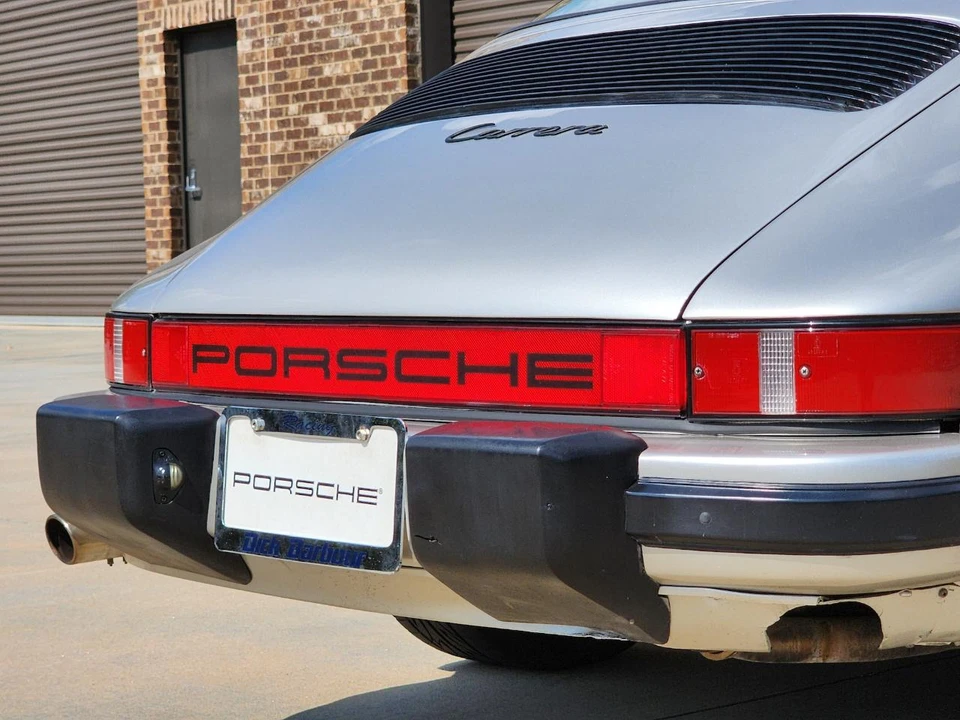 1984 Porsche 911 Carrera 3.2 - Image 26 of 31