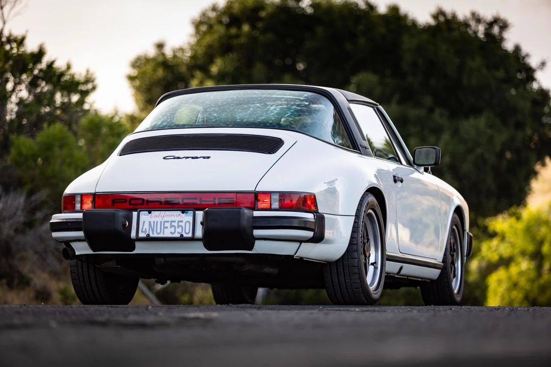 1984 Porsche 911 Carrera 3.2 - Image 26 of 31