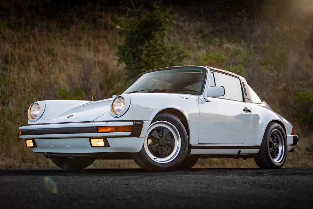 1984 Porsche 911 Carrera 3.2 - Image 14 of 31