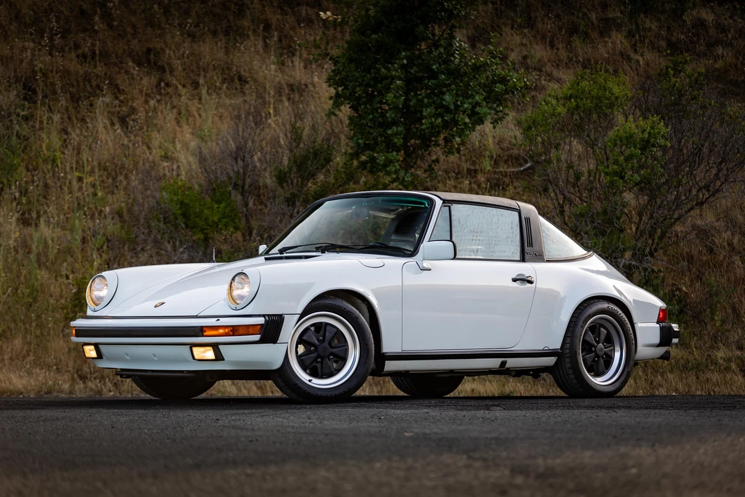 1984 Porsche 911 Carrera 3.2 - Image 15 of 31