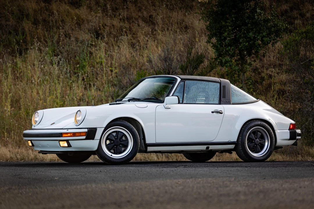 1984 Porsche 911 Carrera 3.2 - Image 16 of 31