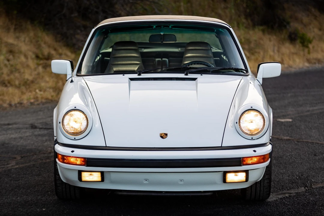 1984 Porsche 911 Carrera 3.2 - Image 2 of 31