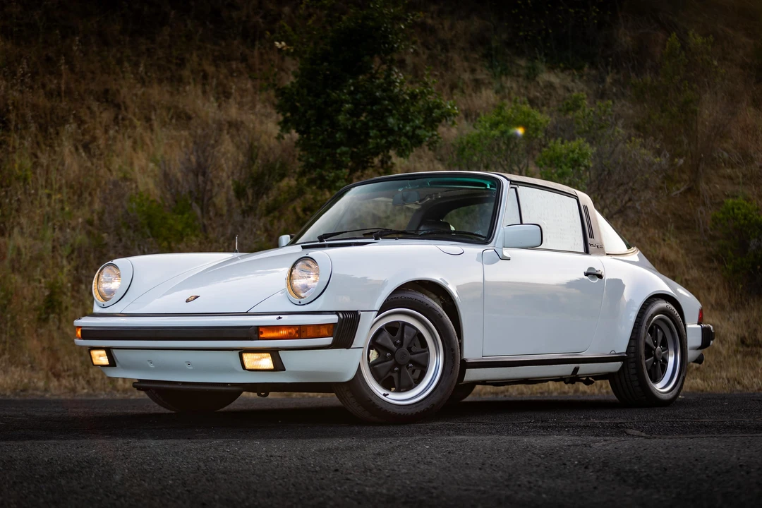 1984 Porsche 911 Carrera 3.2 - Image 13 of 31