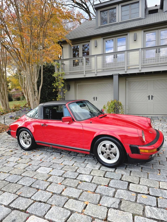 1984 Porsche 911 Carrera 3.2 - Image 4 of 31