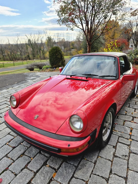 1984 Porsche 911 Carrera 3.2 - Image 17 of 31