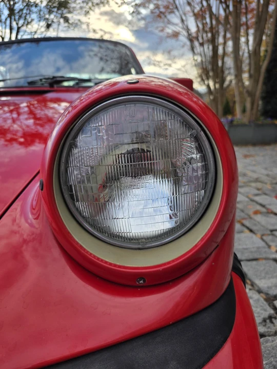 1984 Porsche 911 Carrera 3.2 - Image 13 of 31