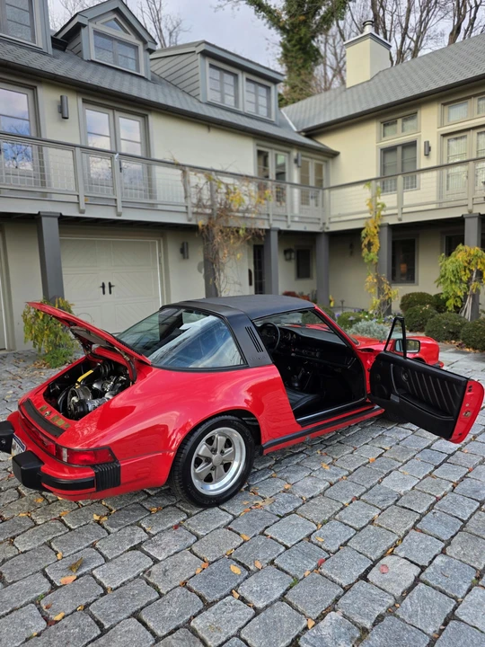 1984 Porsche 911 Carrera 3.2 - Image 10 of 31