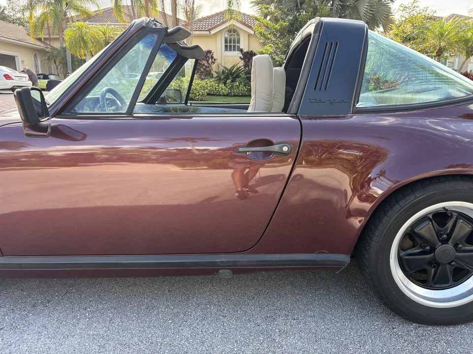 1984 Porsche 911 Carrera 3.2 - Image 17 of 31