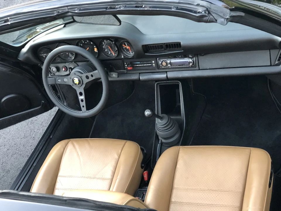 1984 Porsche 911 Carrera 3.2 - Image 23 of 31