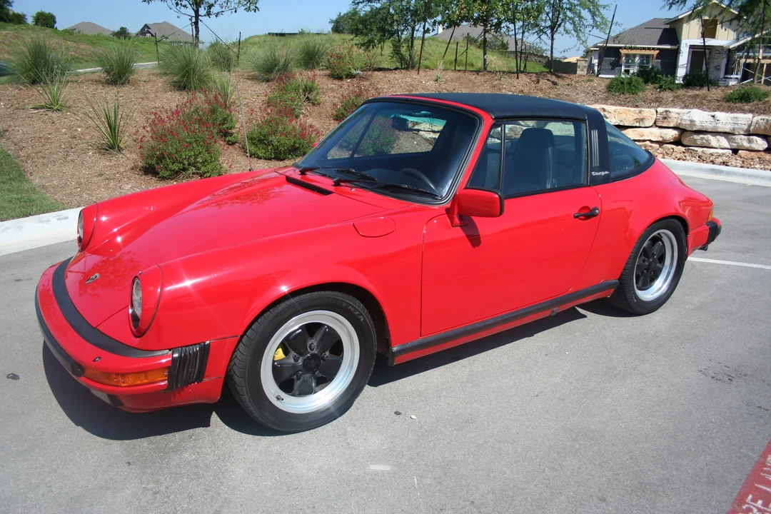 1984 Porsche 911 Carrera 3.2 - Image 4 of 31
