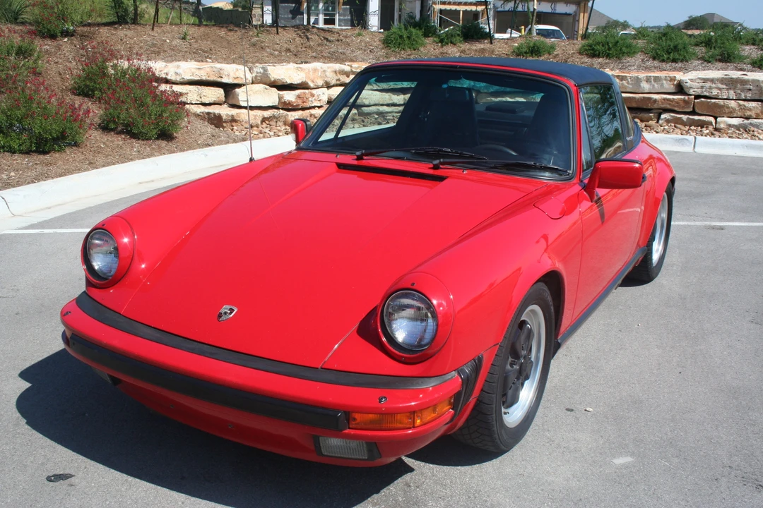 1984 Porsche 911 Carrera 3.2 - Image 3 of 31