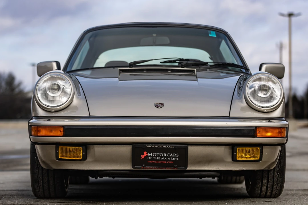 1984 Porsche 911 Carrera 3.2 - Image 17 of 31