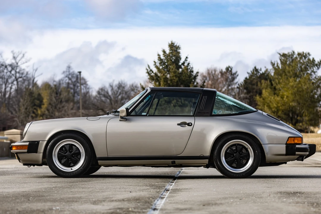1984 Porsche 911 Carrera 3.2 - Image 21 of 31
