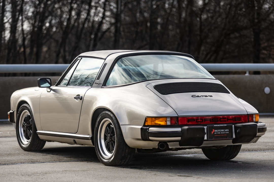 1984 Porsche 911 Carrera 3.2 - Image 22 of 31