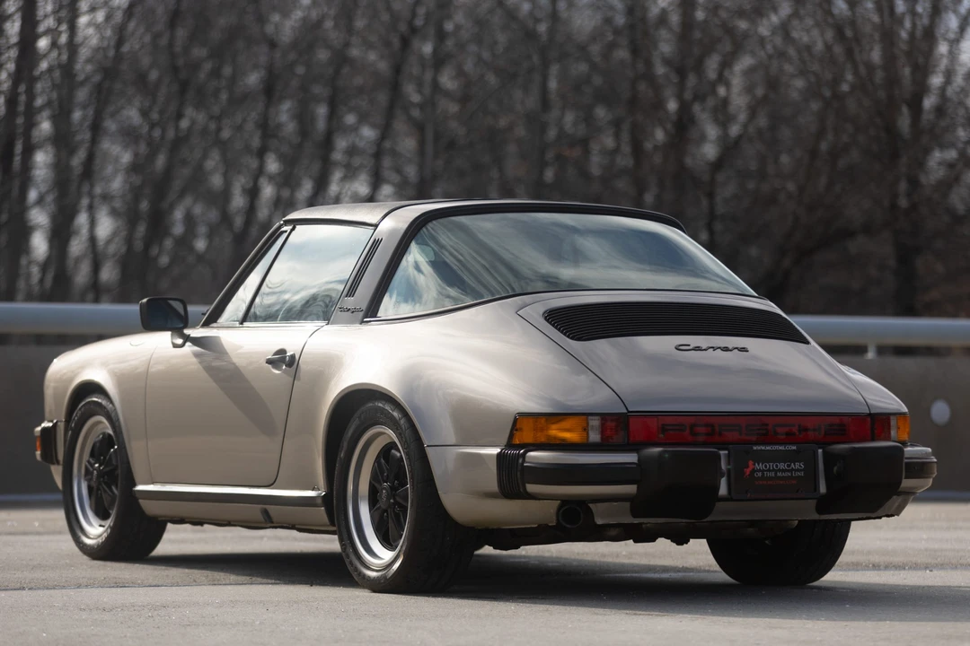 1984 Porsche 911 Carrera 3.2 - Image 23 of 31