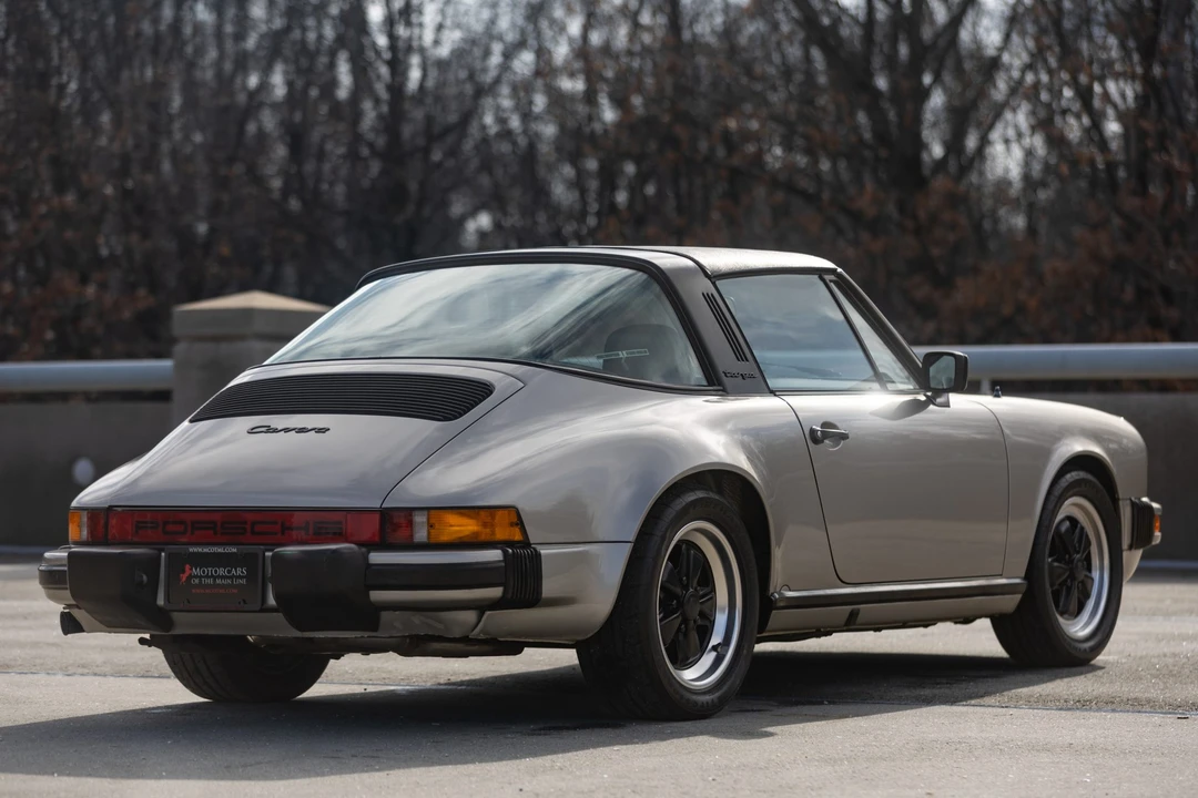1984 Porsche 911 Carrera 3.2 - Image 27 of 31