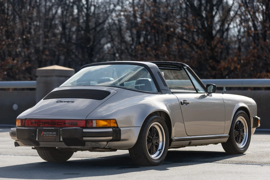 1984 Porsche 911 Carrera 3.2 - Image 12 of 31