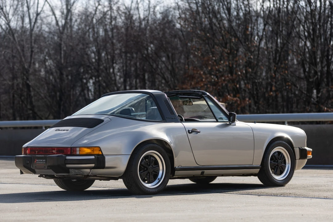 1984 Porsche 911 Carrera 3.2 - Image 14 of 31