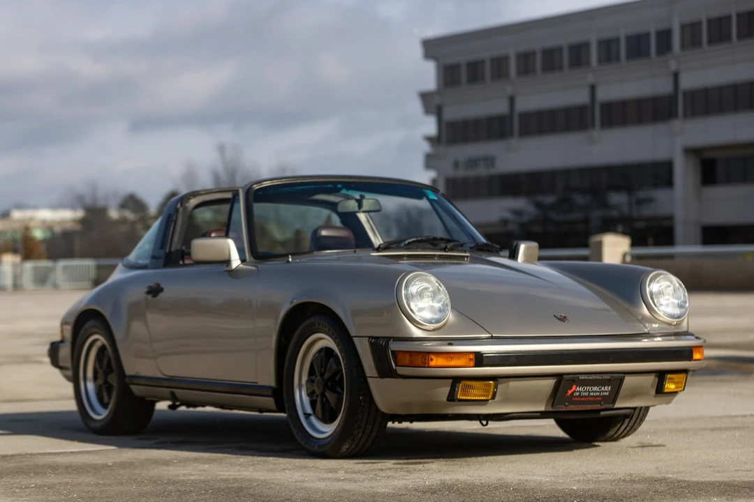 1984 Porsche 911 Carrera 3.2 - Image 4 of 31