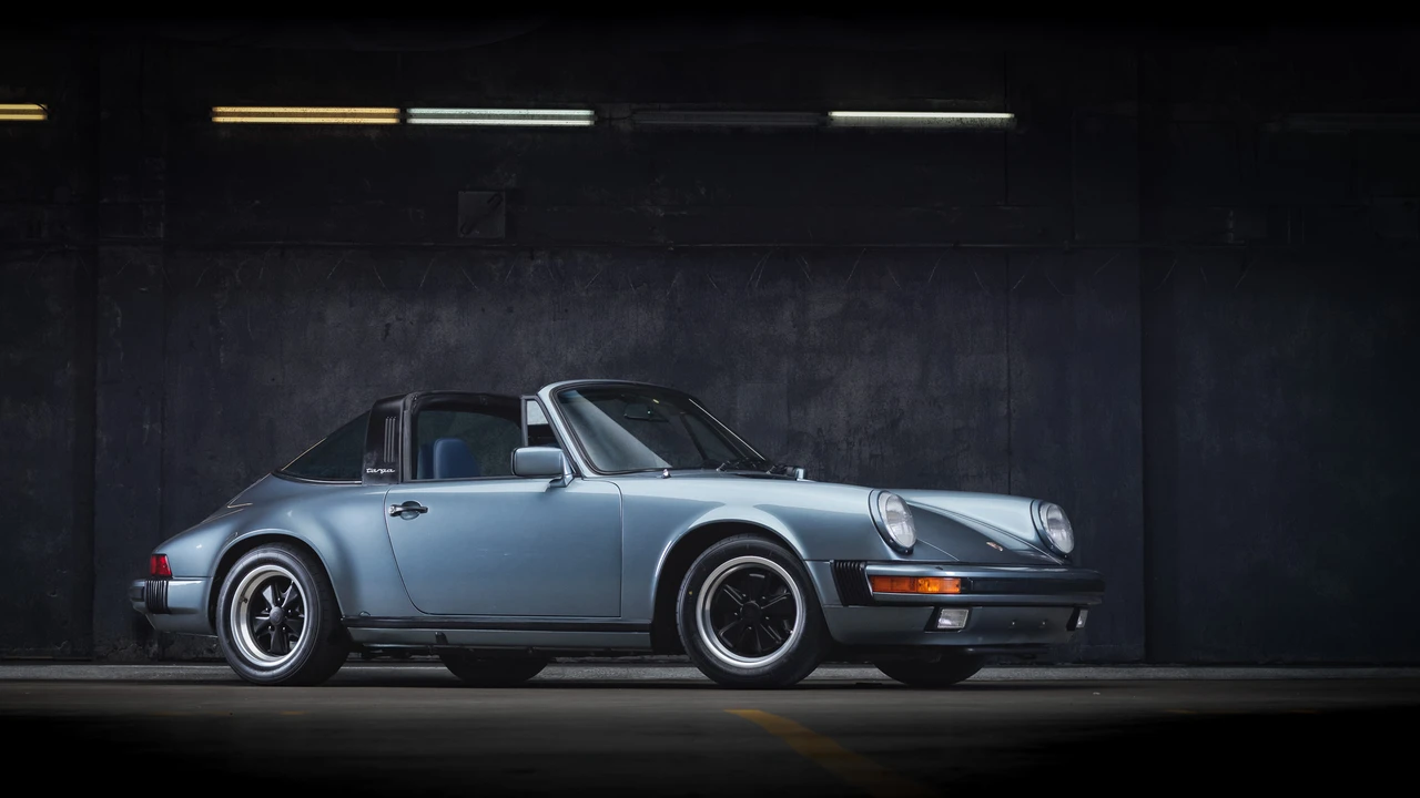1984 Porsche 911 Carrera 3.2 - Image 2 of 31