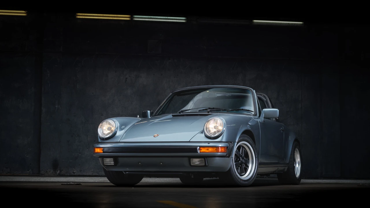 1984 Porsche 911 Carrera 3.2 - Image 3 of 31