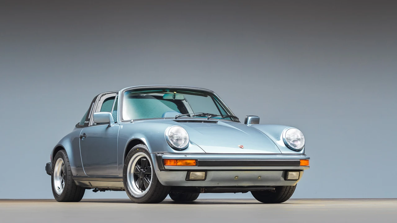 1984 Porsche 911 Carrera 3.2 - Image 16 of 31