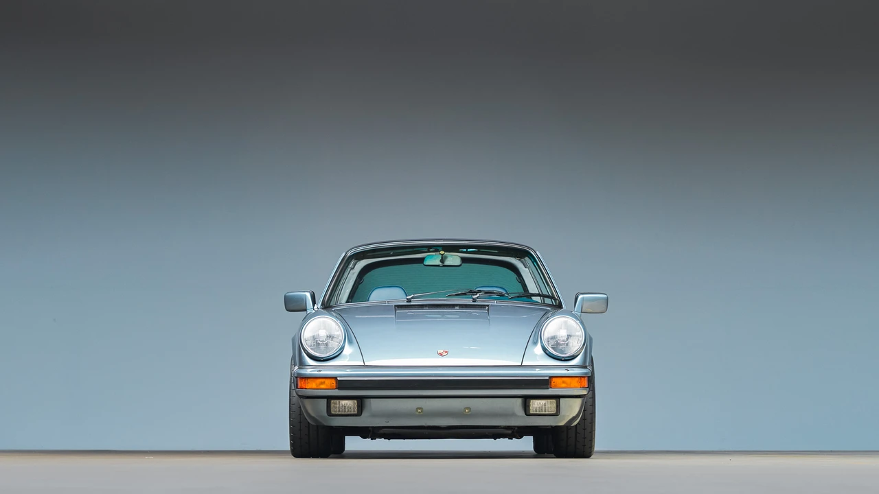 1984 Porsche 911 Carrera 3.2 - Image 17 of 31