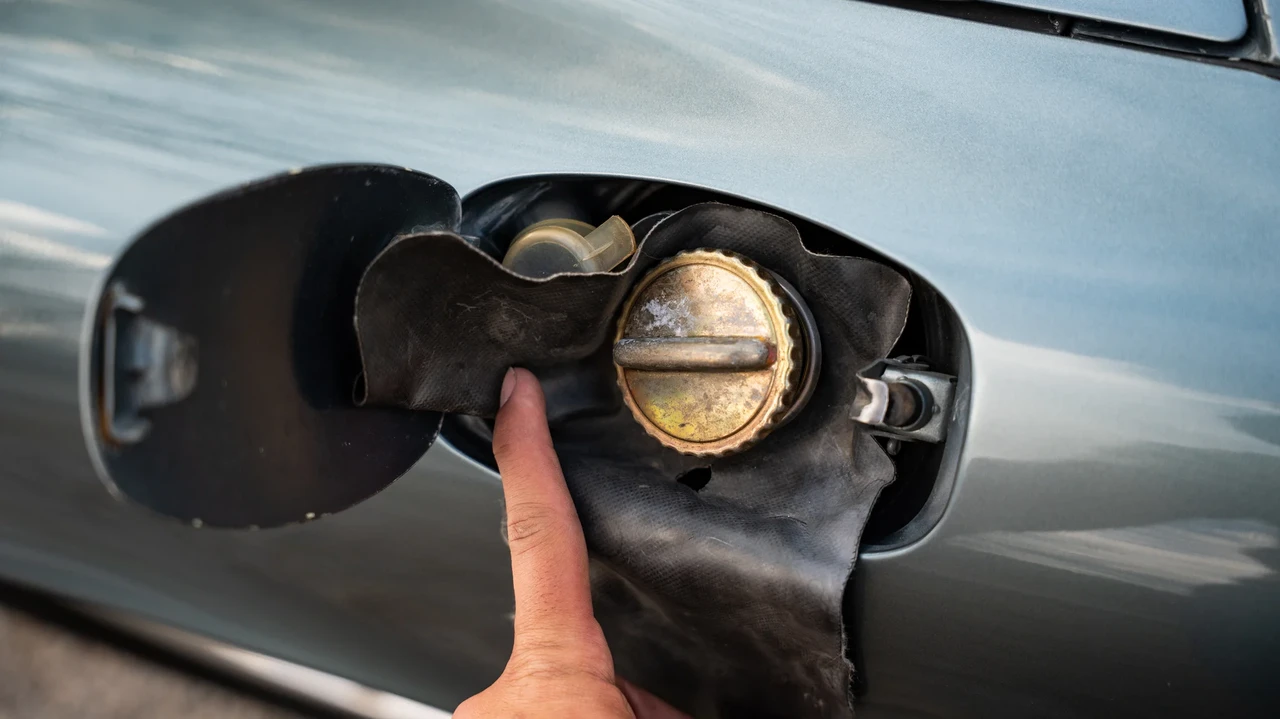 1984 Porsche 911 Carrera 3.2 - Image 22 of 31