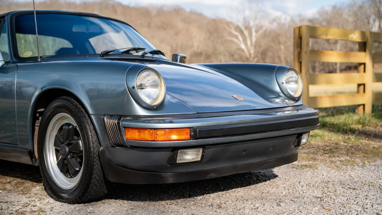 1984 Porsche 911 Carrera 3.2 - Image 8 of 31
