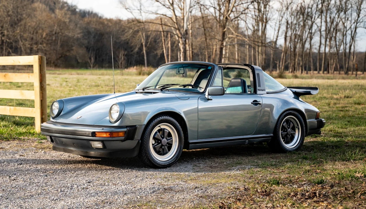 1984 Porsche 911 Carrera 3.2 - Image 3 of 31
