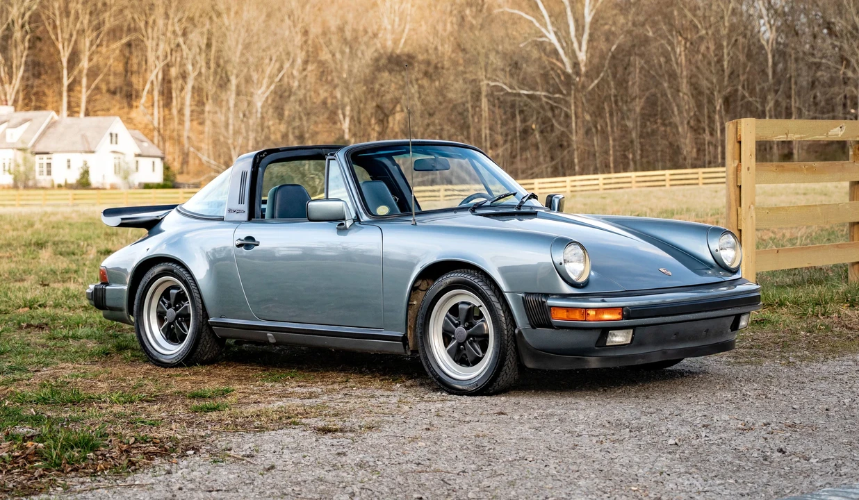 1984 Porsche 911 Carrera 3.2 - Image 6 of 31